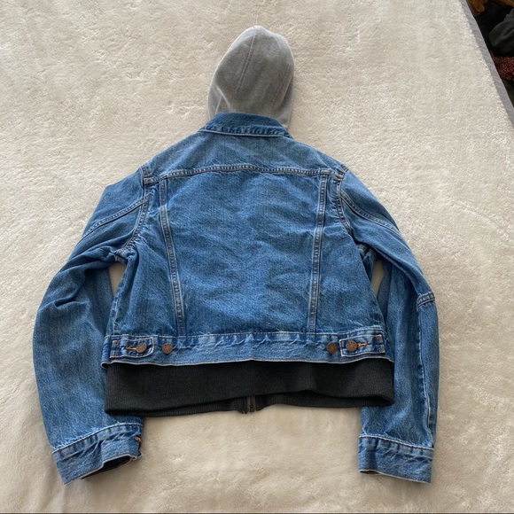 BDG 2-In-1 Hoodie Boyfriend Denim Trucker Jacket - Picture 6 of 10